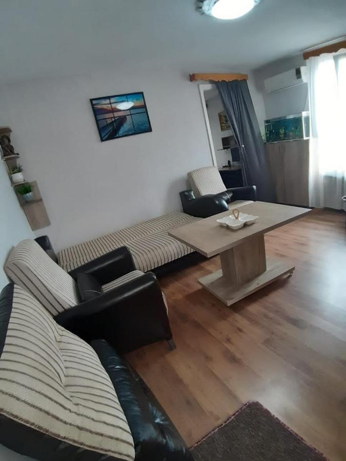 Квартира У Бульвара 1 Batumi Exterior foto